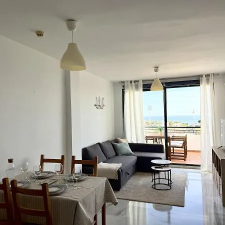 Con Terraza, Vistas Al Mar Y Piscina *
