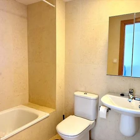 아파트 Con Terraza, Vistas Al Mar Y Piscina 네르하